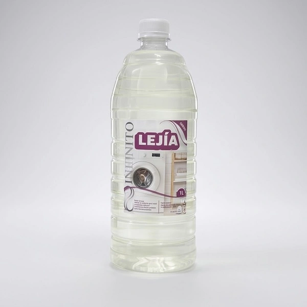 Lejía desinfectante multiusos Infinito 1L para limpieza profunda de ropa blanca y desinfección de superficies.